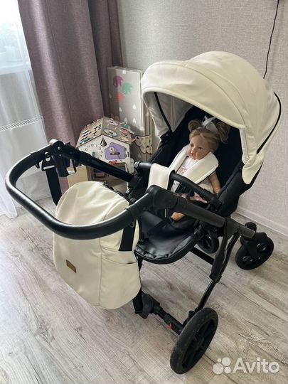 Коляска 3 в 1 baby care