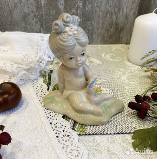 Статуэтка девочка Casades