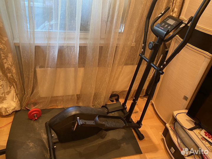 Эллиптический тренажер