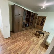 2-к. квартира, 61 м², 5/12 эт.