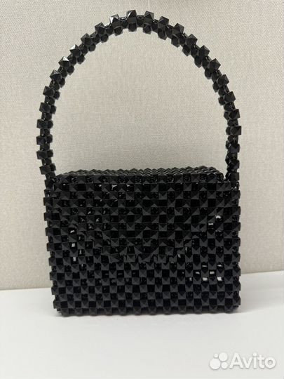 Сумка из бисера ручной работы