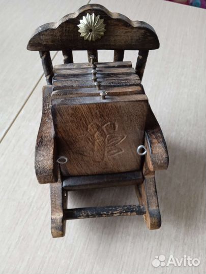 Подставка под горячее дерево (привезена из Индии)