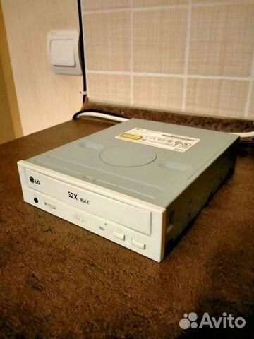 CD-ROM привод LG