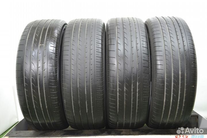 Yokohama BlueEarth RV02 215/60 R17 96H