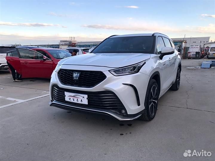 Toyota Crown Kluger 2.5 CVT, 2021, 20 000 км