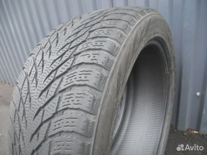 Nokian Tyres Hakkapeliitta R3 245/45 R18 100T