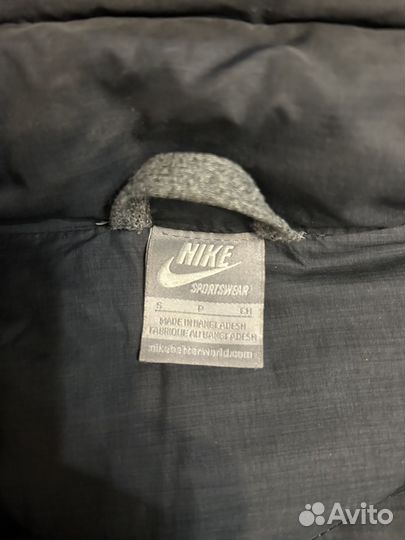 Пуховик мужской Nike