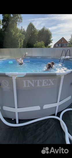 Каркасный бассейн intex