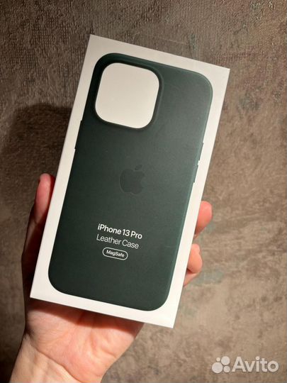 Оригинальный чехол на iPhone 13 pro