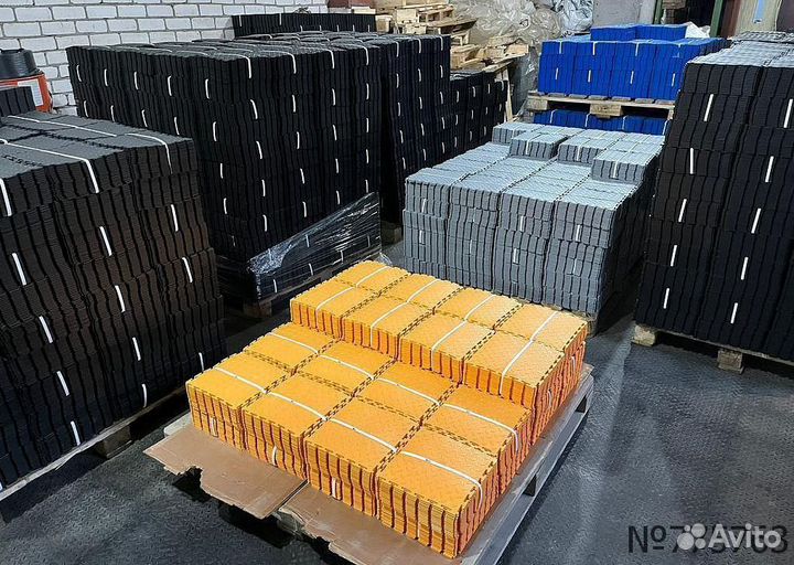 Модульная плитка пвх для магазина