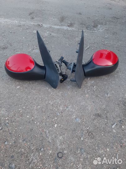 Зеркола на peugeot 206