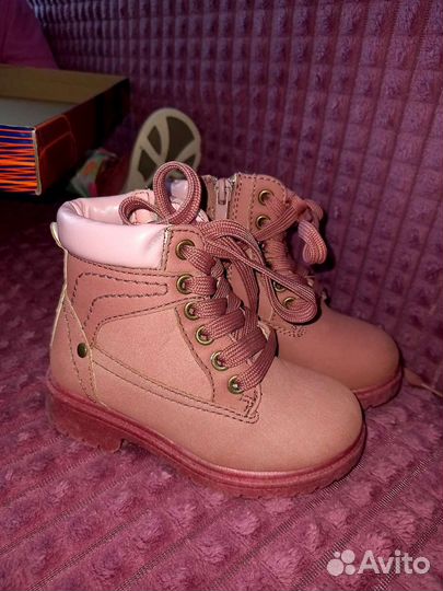 Ботинки для девочки