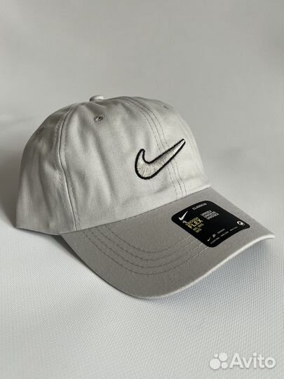 Кепка Nike серого цвета