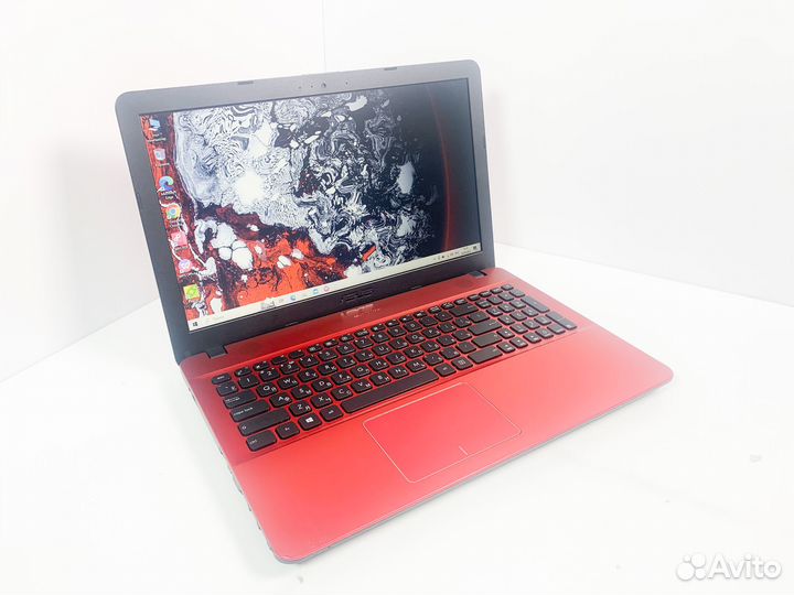 Ноутбук Asus Core i3/4Gb/SSD256Gb