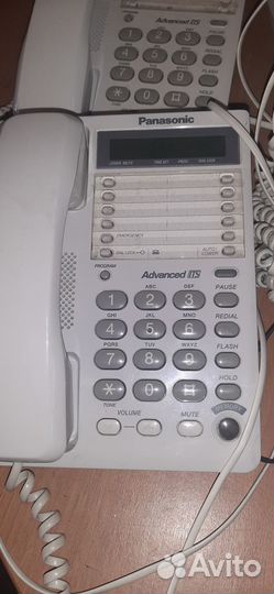 Офисный телефон