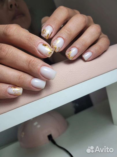 Наращивание ногтей