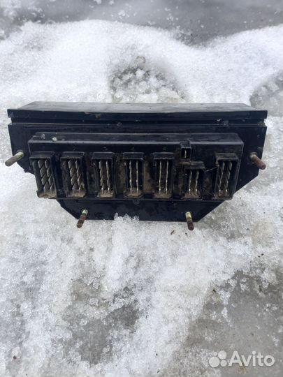 Монтажный блок ваз 2107