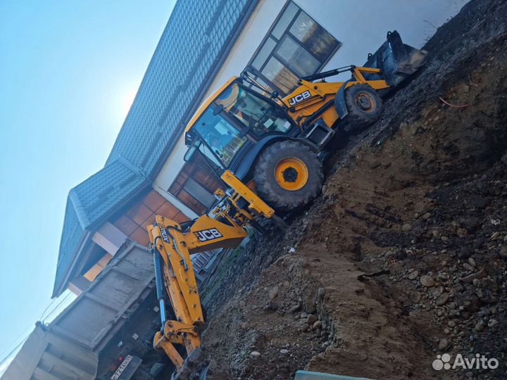 Услуги экскаватора погрузчика jcb