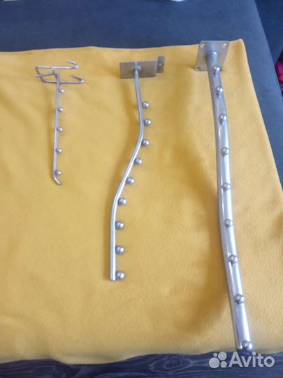 Вешалки для одежды