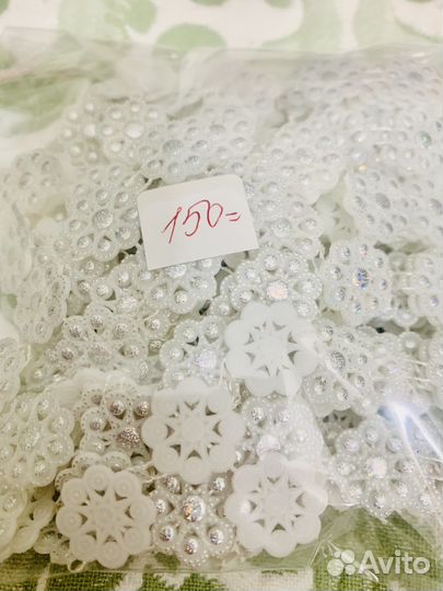 Роза акриловая