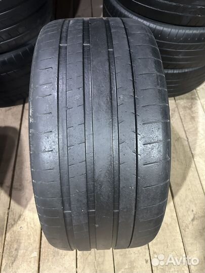 Michelin Pilot Super Sport 285/35 R21