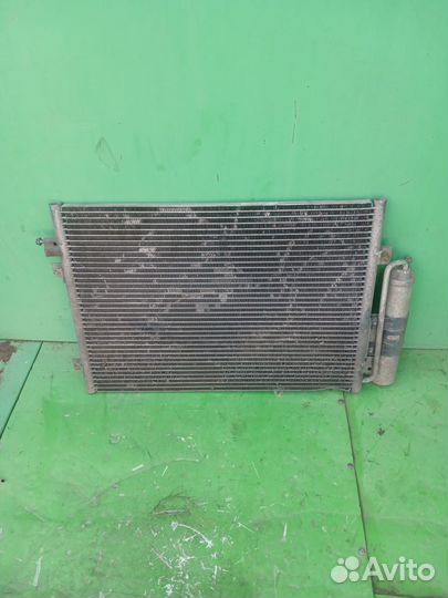 Радиатор кондиционера на Renault Logan 1
