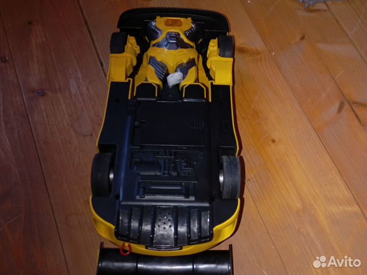 Машинка игрушка mercedes