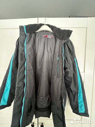 Куртка женская горнолыжная