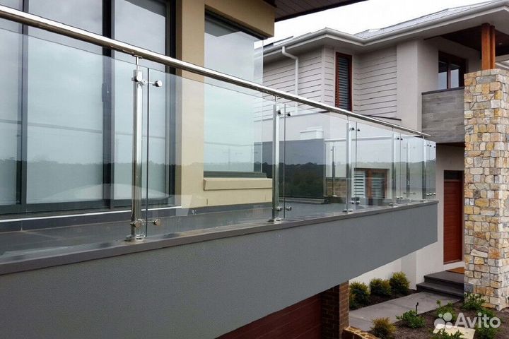 Ограждения из стекла в интерьер