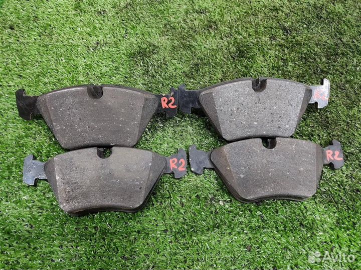 Колодки тормозные передние BMW X3 (E83) 2004