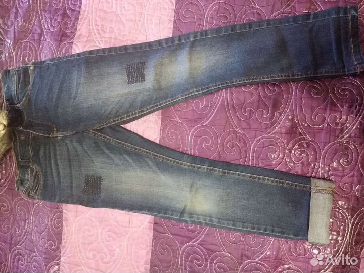 Джинсы