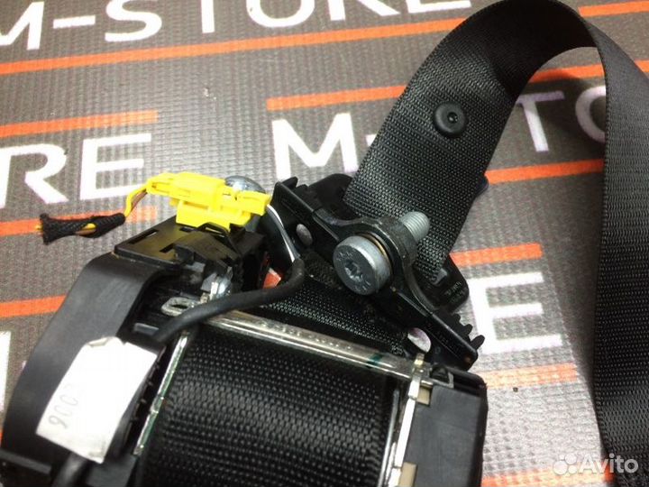 Ремень безопасности задний правый Mercedes-Benz