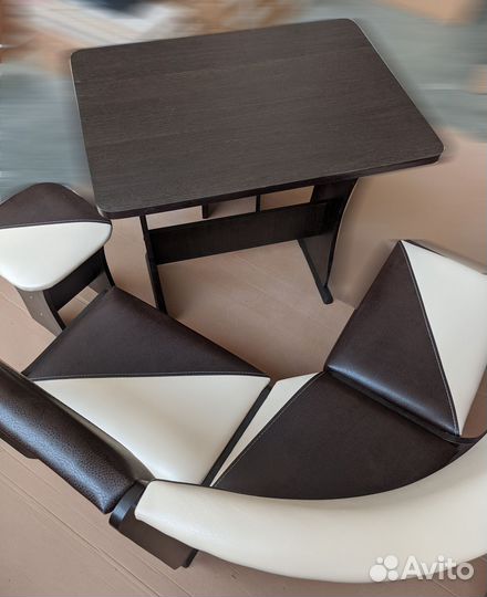 Кухонный уголок новый