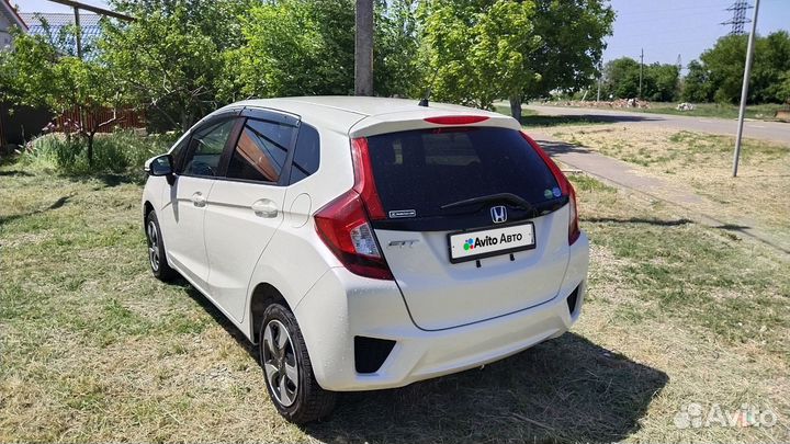 Honda Fit 1.3 CVT, 2017, 110 000 км