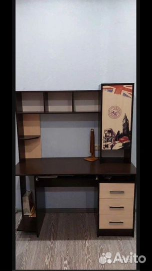 Компьютерный стол