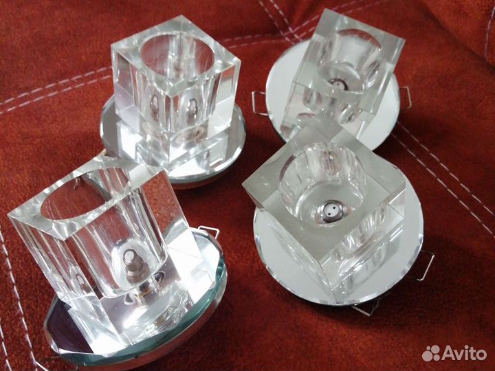 Встраиваемые потолочные светильники