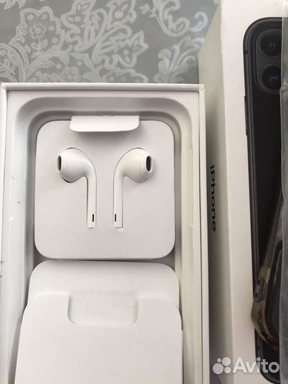 Наушники Apple 11
