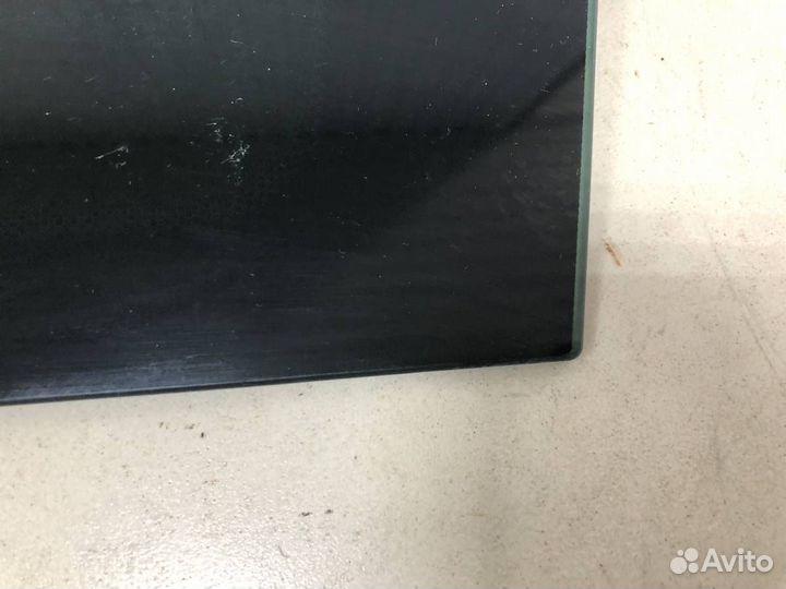 Стекло кузовное глухое правое Ford C-MAX 2003-2010