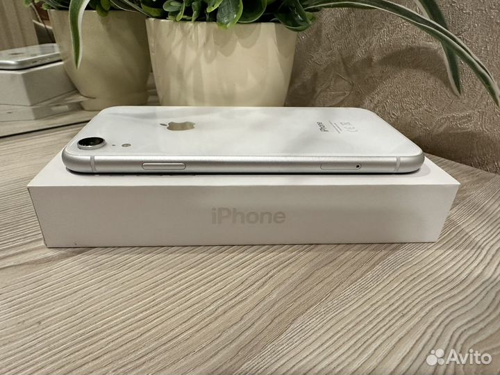 iPhone XR 128 gb (85акб, Идеал, Sim+eSim)