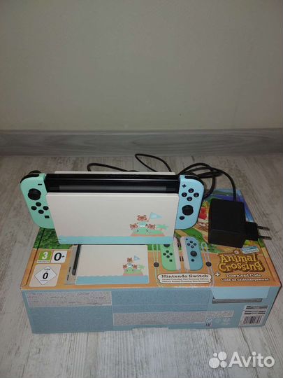 Nintendo Switch rev.2 32 гб, Animal Crossing