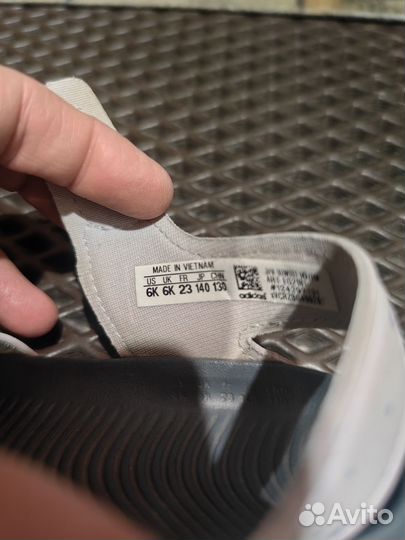 Сандалии для пляжа adidas 23 размер