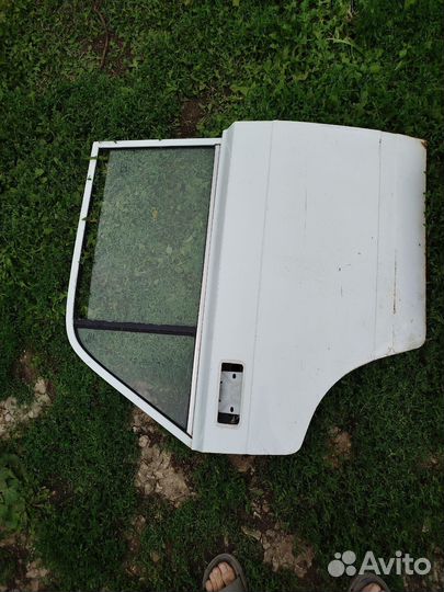 Задние двери ваз 2107