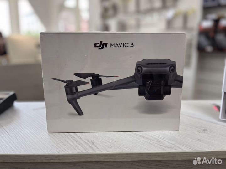 Квадрокоптер DJI Mavic 3 / В наличии