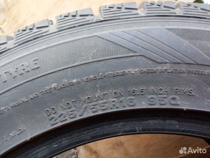 Dunlop Graspic DS3 2.25/55 R16 95Q