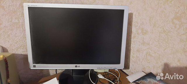 Монитор LG flatron w1942se