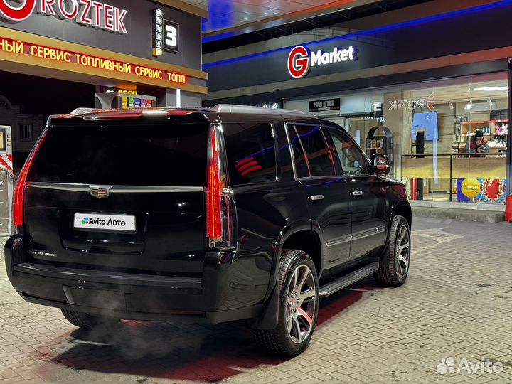 Cadillac Escalade 6.2 AT, 2015, 116 000 км