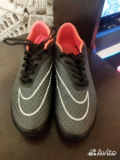 Nike hypervenom 41 размер