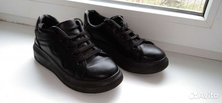 Кеды для девочки 33