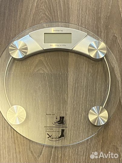 Продам напольные весы Polaris