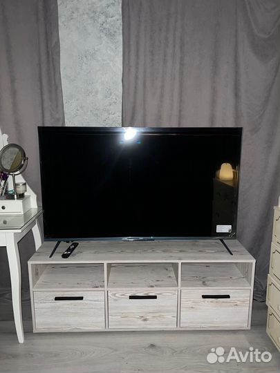 Тумбочка под телевизор